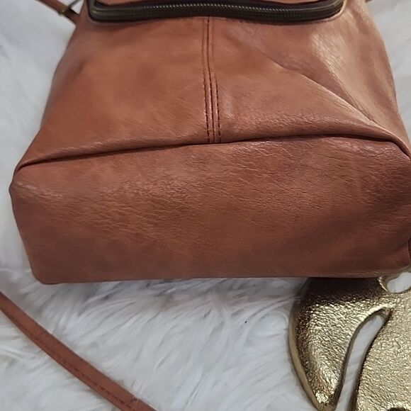 Crossbody Bag with Double zippered 'u' flap - Picture 6 of 13